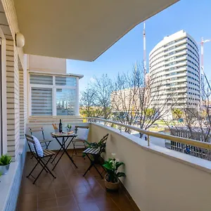 Apartament Wintowinrentals Teatinos, Metro, Free Parking & Pool., Malaga